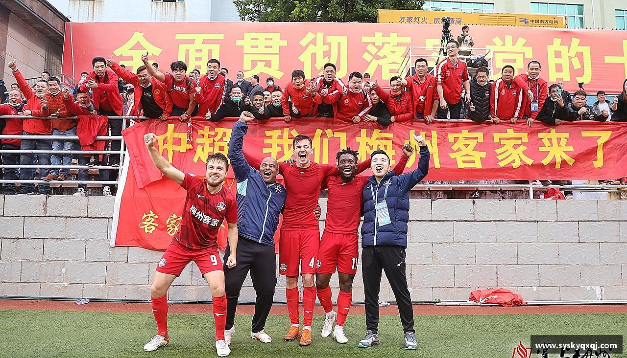 追求卓越，赢得尊重！